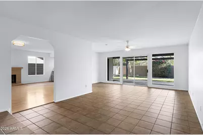 571 W Myrna Lane, Chandler, AZ 85225 - Photo 6