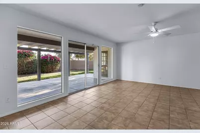 571 W Myrna Lane, Chandler, AZ 85225 - Photo 8