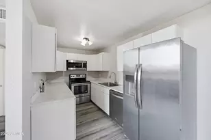 3646 N 67th Ave, Phoenix, AZ 85033 - Photo 2