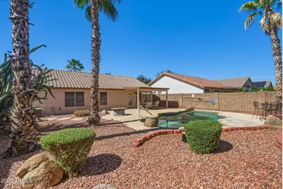 15330 W Doll Lane, Surprise, AZ 85374 - Photo 32