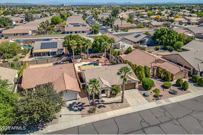 15330 W Doll Lane, Surprise, AZ 85374 - Photo 34