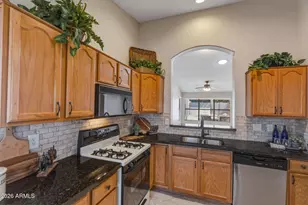 15330 W Doll Ln, Surprise, AZ 85374 - Photo 12