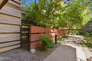 7131 E Rancho Vista Dr, Scottsdale, AZ 85251 - Photo 2