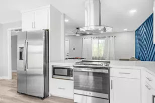 5238 W Acapulco Ln, Glendale, AZ 85306 - Photo 2