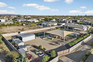 1124 E Loveland Ln, San Tan Valley, AZ 85140 - Photo 68