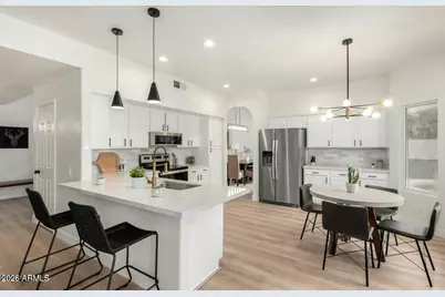 725 W Palo Verde Street, Gilbert, AZ 85233 - Photo 10