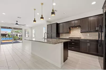 20784 W Minnezona Avenue, Buckeye, AZ 85396 - Photo 14