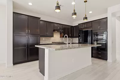 20784 W Minnezona Avenue, Buckeye, AZ 85396 - Photo 16