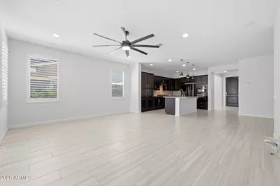 20784 W Minnezona Avenue, Buckeye, AZ 85396 - Photo 12