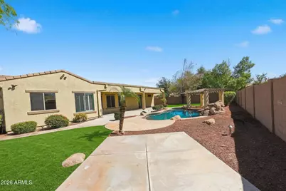 8001 W San Juan Avenue, Glendale, AZ 85303 - Photo 42