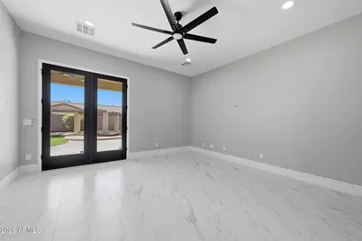 8001 W San Juan Avenue, Glendale, AZ 85303 - Photo 20