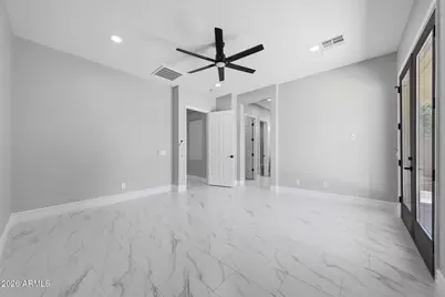 8001 W San Juan Avenue, Glendale, AZ 85303 - Photo 16