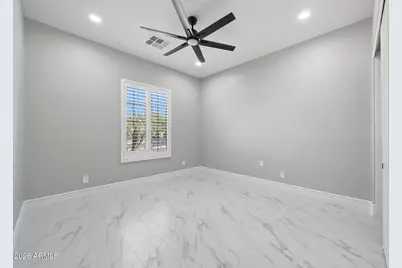 8001 W San Juan Avenue, Glendale, AZ 85303 - Photo 14