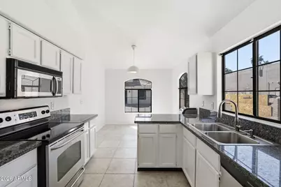 7630 S Bonarden Lane, Tempe, AZ 85284 - Photo 10