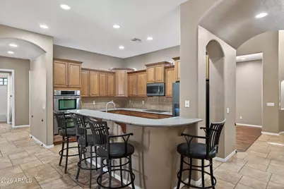 14582 W Wilshire Drive, Goodyear, AZ 85395 - Photo 10