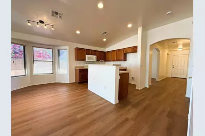 177 S 151st Avenue, Goodyear, AZ 85338 - Photo 8