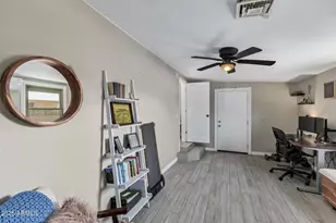 720 E Carol Ave, Phoenix, AZ 85020 - Photo 18