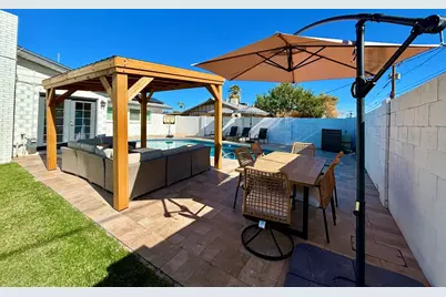 8449 E Roanoke Avenue, Scottsdale, AZ 85257 - Photo 24