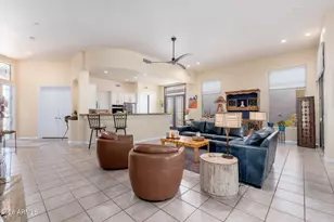 15618 E Cactus Dr, Fountain Hills, AZ 85268 - Photo 1