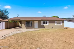 126 S Catalina St, Gilbert, AZ 85233 - Photo 1