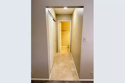 312 W Yukon Drive #Unit 2, Phoenix, AZ 85027 - Photo 10