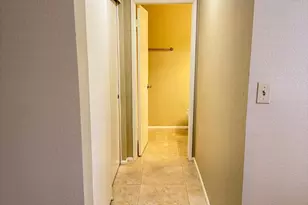 312 W Yukon Dr, Phoenix, AZ 85027 - Photo 10