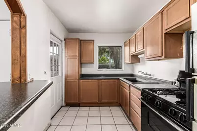 2941 N 19th Avenue #87, Phoenix, AZ 85015 - Photo 12