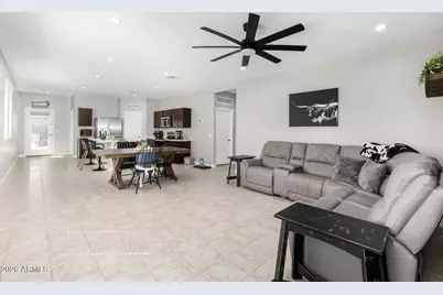 3289 W Spaulding Avenue, Apache Junction, AZ 85120 - Photo 8