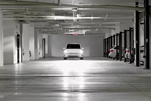 5250 E Deer Valley Dr, Phoenix, AZ 85054 - Photo 30