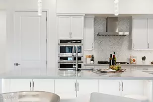 5250 E Deer Valley Dr, Phoenix, AZ 85054 - Photo 14