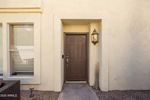 5044 E Siesta Dr, Phoenix, AZ 85044 - Photo 2
