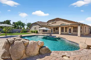 709 E Prescott Dr, Chandler, AZ 85249 - Photo 2