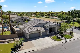 709 E Prescott Dr, Chandler, AZ 85249 - Photo 54