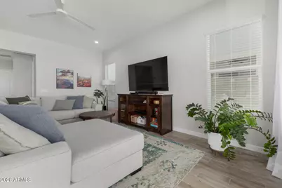 5038 E Helena Drive, Scottsdale, AZ 85254 - Photo 6