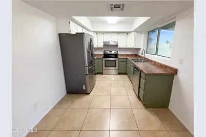 1948 W Angela Drive, Phoenix, AZ 85023 - Photo 24