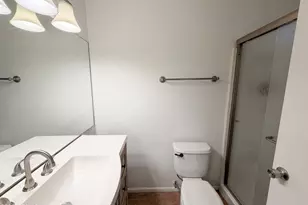 1948 W Angela Dr, Phoenix, AZ 85023 - Photo 6