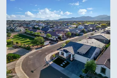 11804 N Luckenbach Street, Surprise, AZ 85388 - Photo 2