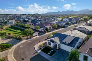 11804 N Luckenbach St, Surprise, AZ 85388 - Photo 2