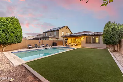 10052 W Foothill Drive, Peoria, AZ 85383 - Photo 6