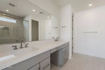 17160 W Montpelier Street, Surprise, AZ 85388 - Photo 16