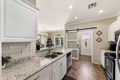 215 E Shawnee Road, San Tan Valley, AZ 85143 - Photo 8