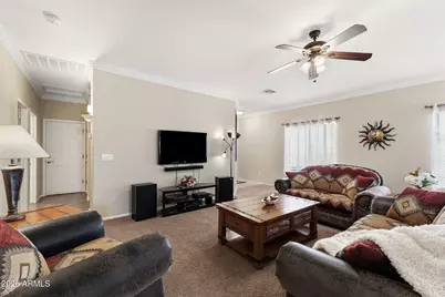 215 E Shawnee Road, San Tan Valley, AZ 85143 - Photo 4