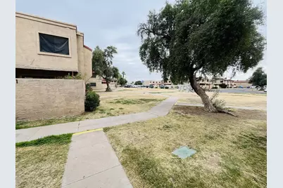 5041 N 40th Avenue, Phoenix, AZ 85019 - Photo 24