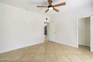 930 E Whitton Ave, Phoenix, AZ 85014 - Photo 8