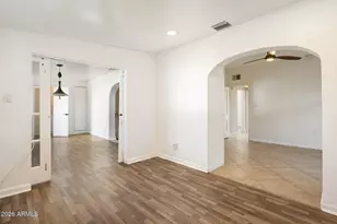 930 E Whitton Ave, Phoenix, AZ 85014 - Photo 28