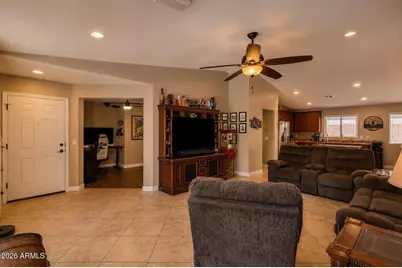 2185 E Hazeltine Way, Gilbert, AZ 85298 - Photo 6