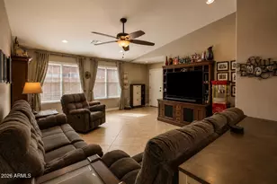 2185 E Hazeltine Way, Gilbert, AZ 85298 - Photo 8