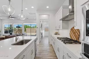 8044 E June Cir, Mesa, AZ 85207 - Photo 8