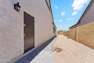 8044 E June Circle, Mesa, AZ 85207 - Photo 32