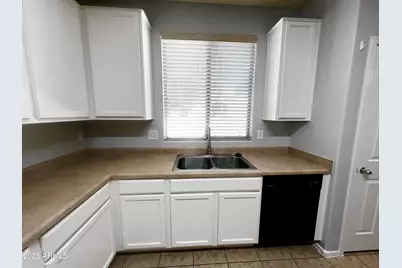 5238 W Cochise Drive, Glendale, AZ 85302 - Photo 10